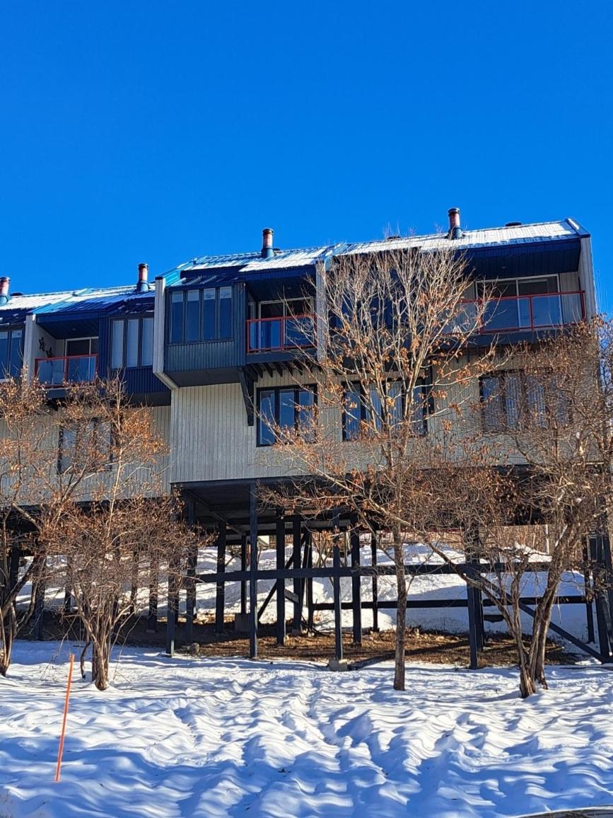 Superbe Condo Face Aux Pentes De Ski Stoneham!!! Eksteriør bilde
